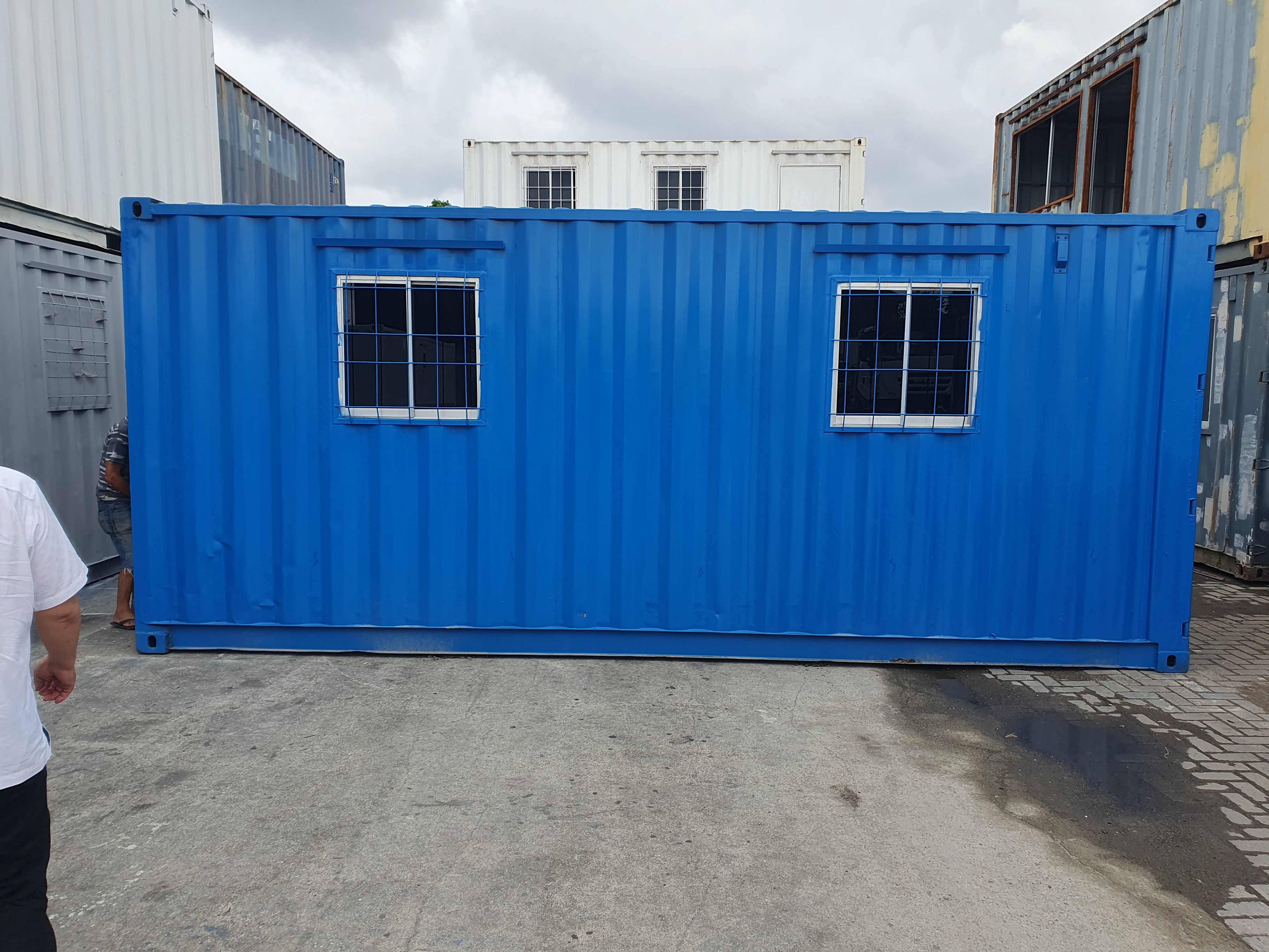 Container Custom